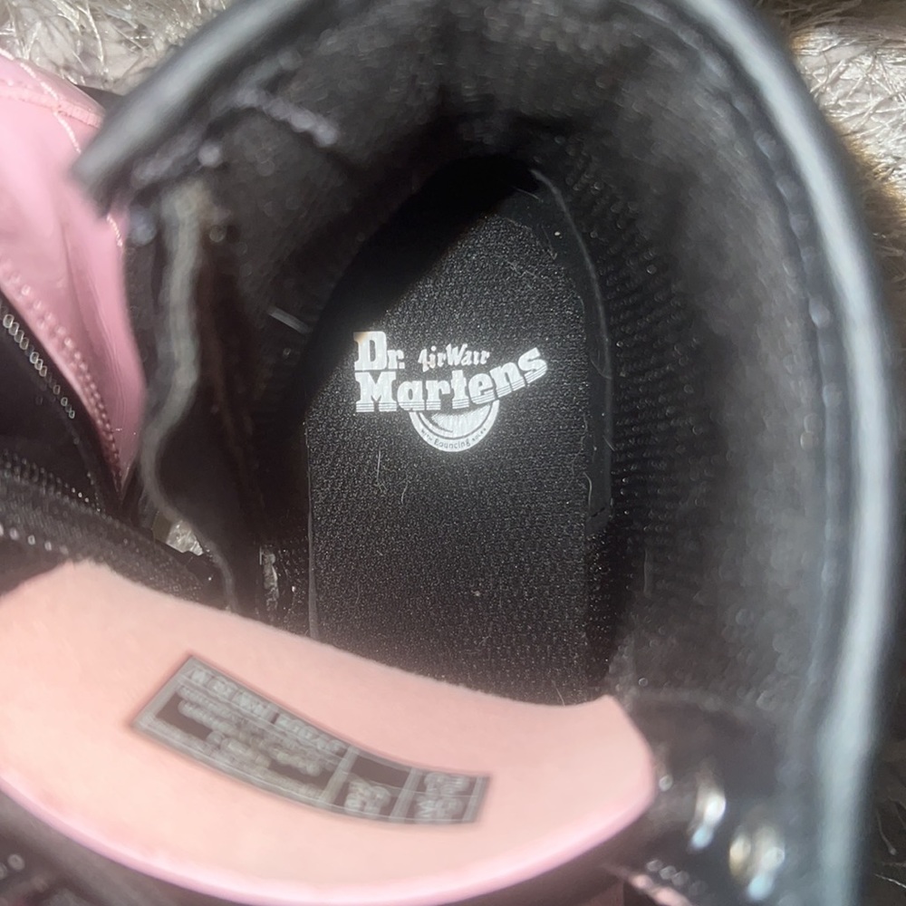 Boots - Picture 6 of 8